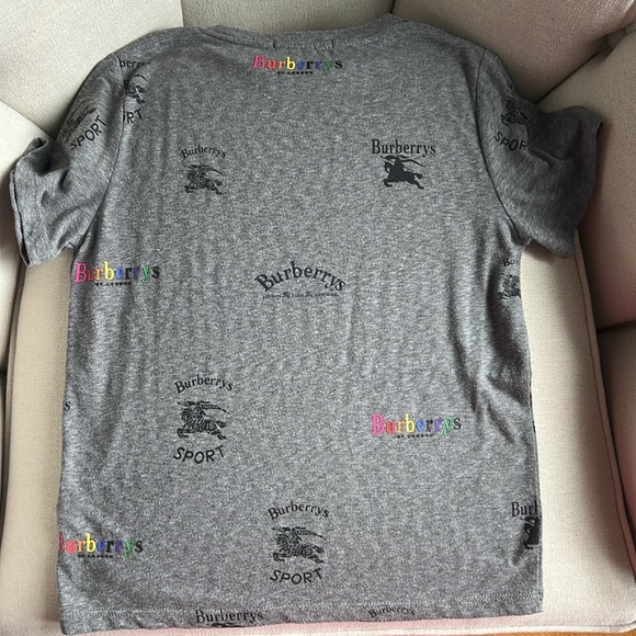 Kids Burberry Short Sleeve T-shirt size 8 - Picture 4 of 6